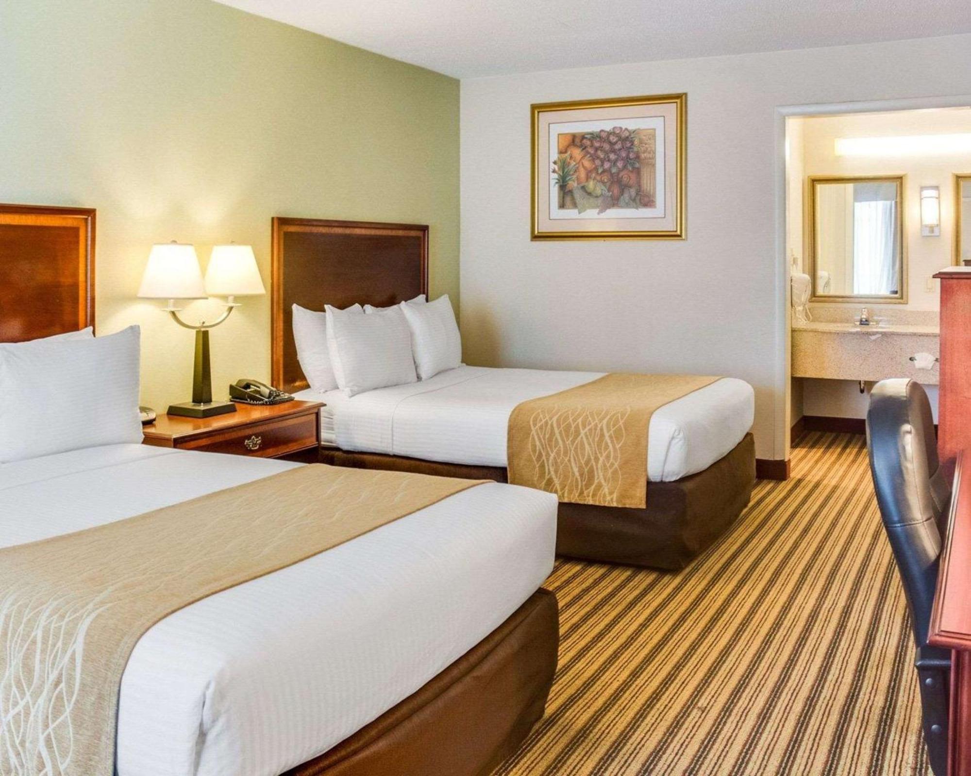 Clarion Inn Fredericksburg Esterno foto